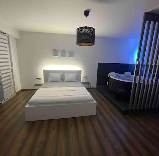 Grand Avec Jacuzzi * Estrasburgo